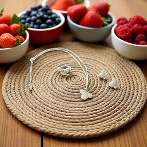 Beautiful Silver Color Minne Mouse Jewelry Set